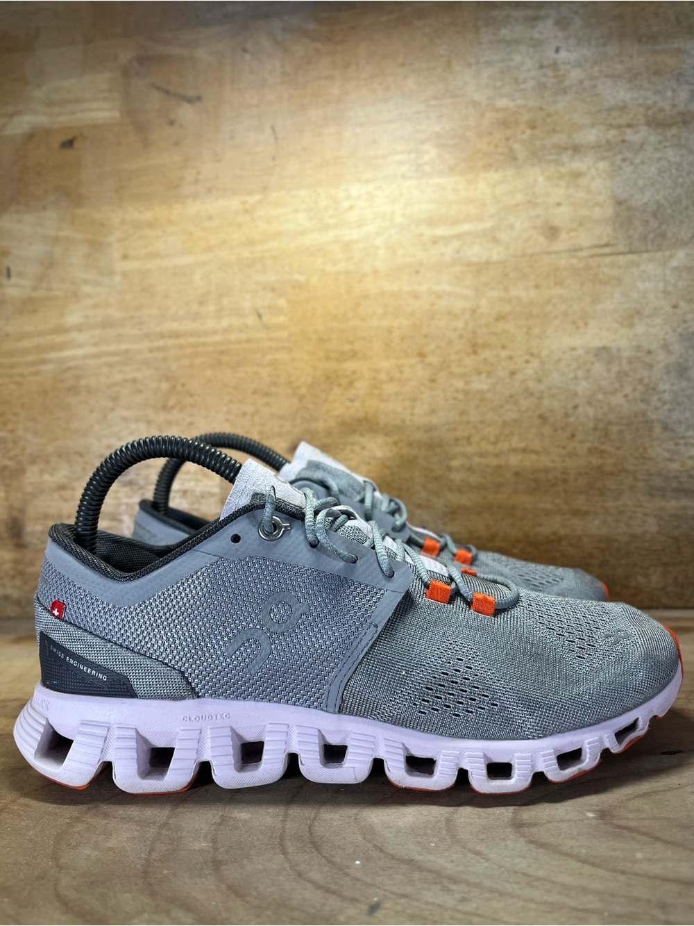 On Cloud X 2 REFLECTIVE Womens Size 7.5 Running Shoes Sneakers Gray Lily Pink